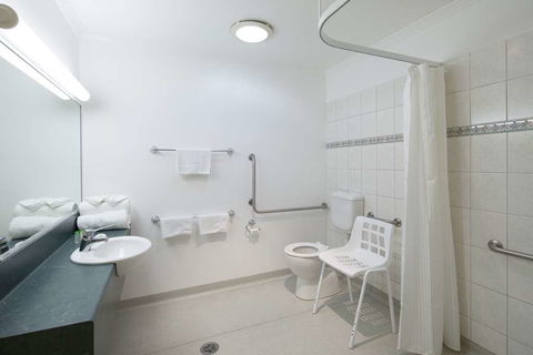 Best Western Crystal Inn - Accommodation Perth 12