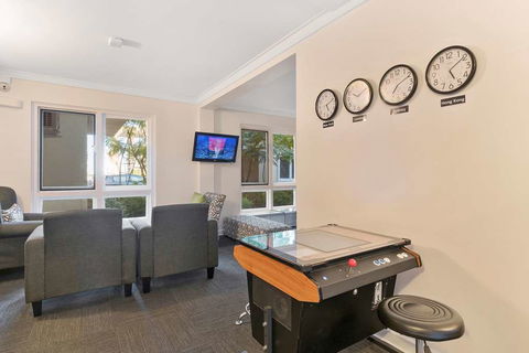 The Peninsula Riverside Apartments - Perth Resorts 10