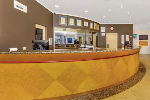 Comfort Inn & Suites Goodearth - Accommodation Perth 3