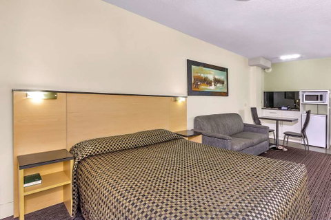 Comfort Inn & Suites Goodearth - Accommodation Perth 15