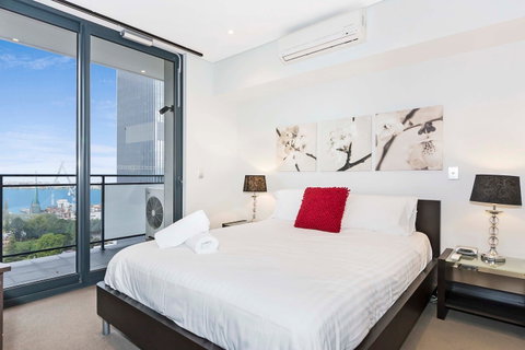 Astra Apartments Perth - Accommodation Perth 13