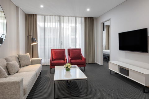 Meriton Suites North Ryde - Accommodation Perth 3