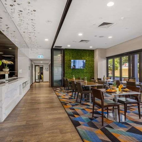 H On Mitchell Apartment Hotel - Perth Resorts 7