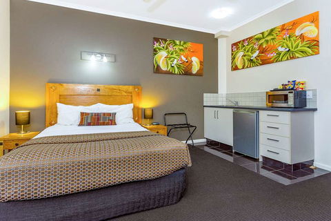 Quality Hotel Darwin Airport - Perth Resorts 9