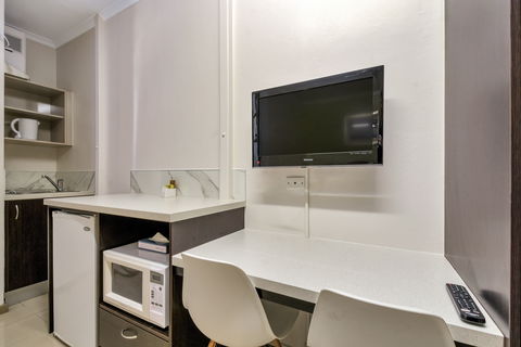 Vitina Studio Motel - Perth Resorts 12