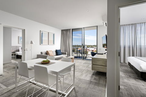 Quest Midland - Perth Resorts 4