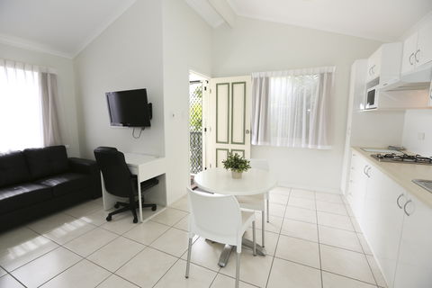 Barney Beach Accommodation Centre - Accommodation Perth 3