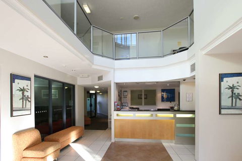 Caloundra Central Apartment Hotel - Accommodation Perth 2