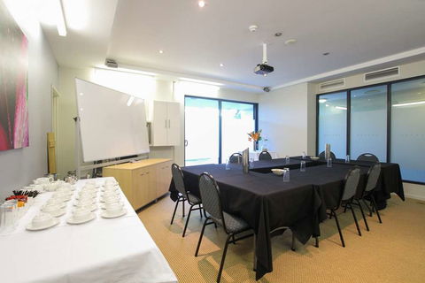 Caloundra Central Apartment Hotel - Accommodation Perth 11