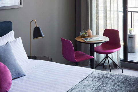 The Chen - Art Series - Accommodation Perth 7