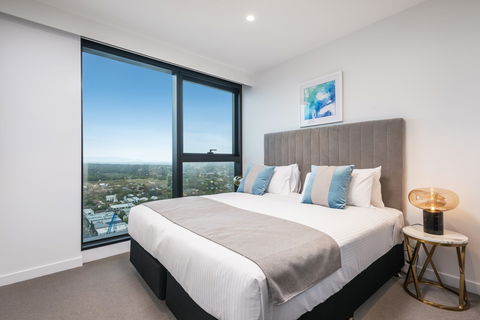 Arise Sky One - Perth Resorts 7