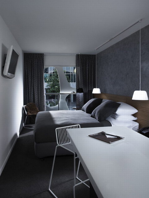 Limes Hotel - Accommodation Perth 2