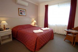 Warners At The Bay Motel - Accommodation Perth 2