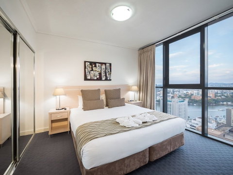 Oaks Charlotte Towers - Accommodation Perth 1