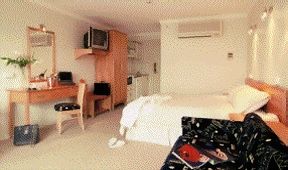 Astor Metropole & Apartment - Perth Resorts 0