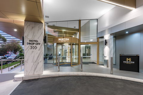 Meriton Suites Sydney Airport - Perth Resorts 2