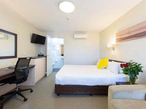 Ibis Styles Canberra Tall Trees - Accommodation Perth 1