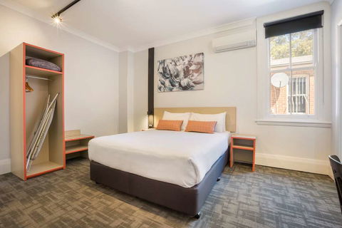 Nightcap At Regents Park Hotel - Perth Resorts 2