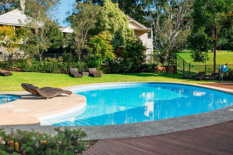 McMillans Of Metung Coastal Resort - Accommodation Perth 2