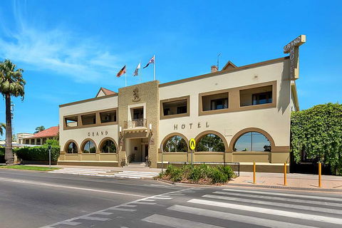 Quality Hotel Mildura Grand - Perth Resorts 0