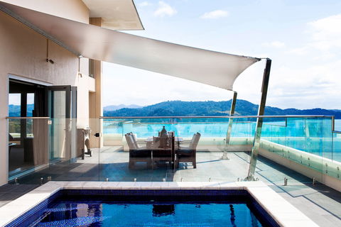 Reef View Hotel - Perth Resorts 2