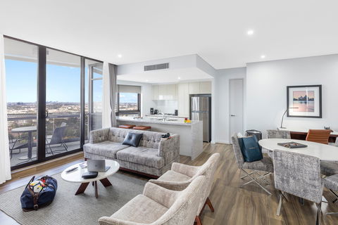 Meriton Suites Church Street, Parramatta - Perth Resorts 1
