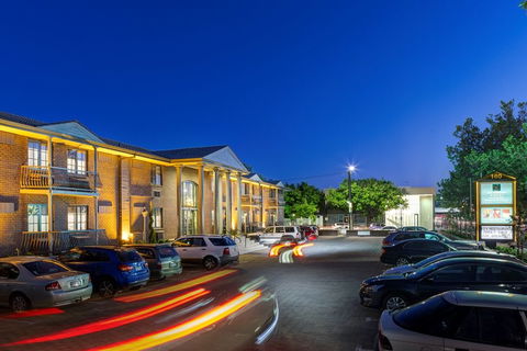 Adelaide Inn - Perth Resorts 0