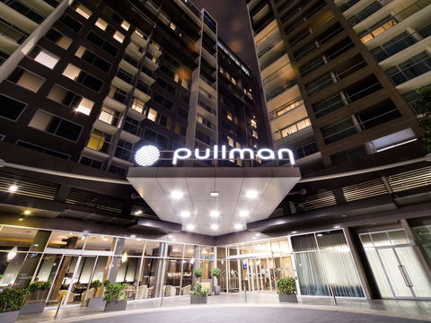 Pullman Adelaide - Perth Resorts 0