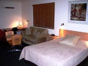 Aston Hill Motor Lodge - Perth Resorts 1