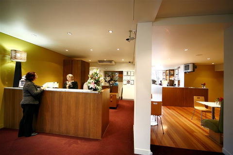 Best Western Plus The Tudor-Box Hill - Perth Resorts 0