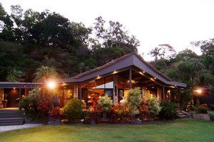 Trinity Beach Palace - Perth Resorts 0