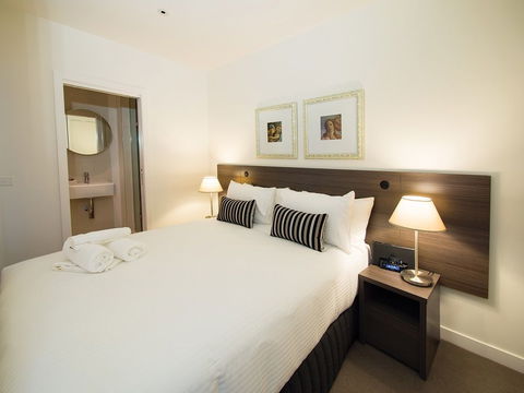 WRAP on Southbank - Perth Resorts 2