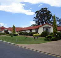 McNevins Warwick Motel - Accommodation Perth