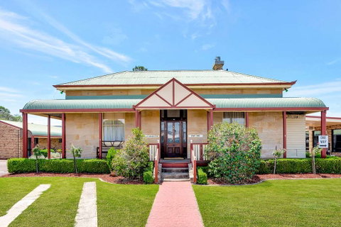 Comfort Inn Warwick - Perth Resorts 2
