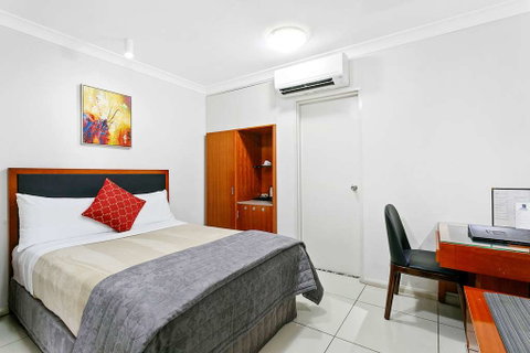Comfort Inn & Suites Burwood - Perth Resorts 9