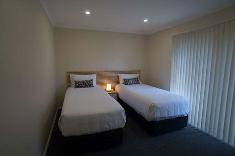 Zig Zag Motel - Perth Resorts 11