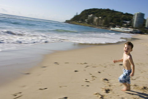 Gemini Court Holiday Apartments - Accommodation Perth 7