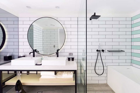 QT Bondi - Accommodation Perth 8