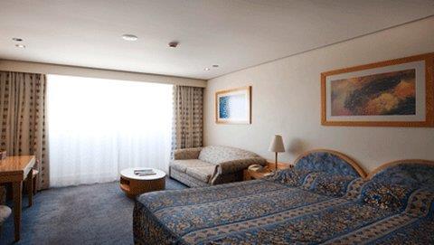 Coogee Sands Hotel & Apartments - Accommodation Perth 3