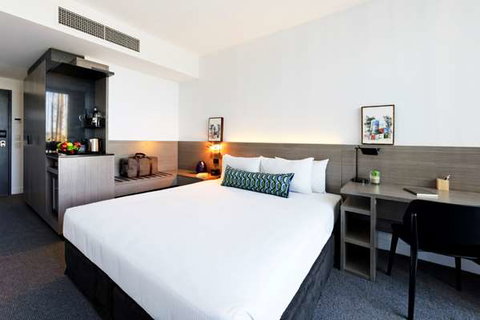 Alpha Mosaic Hotel - Accommodation Perth 8