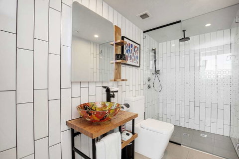 The Constance - Accommodation Perth 8