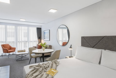 Meriton Suites Adelaide Street, Brisbane - Accommodation Perth 7