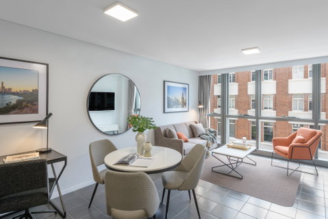 Meriton Suites Adelaide Street, Brisbane - Accommodation Perth 10