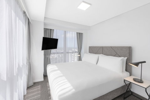 Meriton Suites Adelaide Street, Brisbane - Accommodation Perth 12