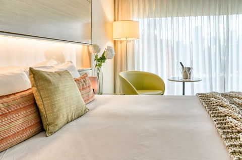 The Point Brisbane Hotel - Perth Resorts 5