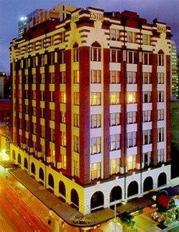 Royal Albert Hotel - Accommodation Perth 0