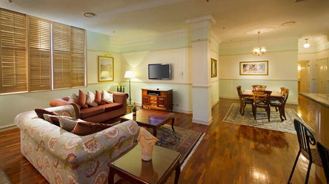 Royal Albert Hotel - Accommodation Perth 12