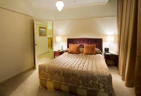 Royal Albert Hotel - Accommodation Perth 17