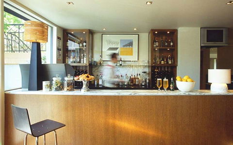 Best Western Plus The Tudor-Box Hill - Accommodation Perth 9
