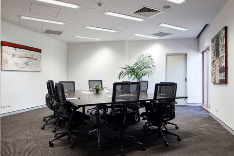 Quality Hotel Dickson - Perth Resorts 7